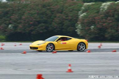 法拉利赛车视频